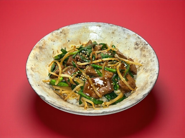 「バカボンのパパのレバニラど～ん」