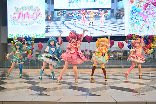 「手と手でキュン！ヒーリングっどプリキュア　おひろめショー」が池袋で開催！「プリキュアはいつもみんなと一緒にいるよ！」【レポート】