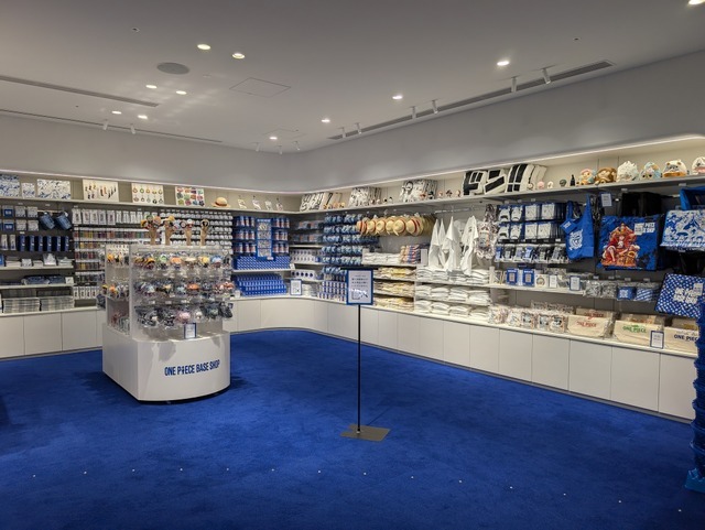 宝探しのようにショッピングが楽しめちゃう！『ONE PIECE』公式旗艦店 「ONE PIECE BASE SHOP」が新宿マルイ 本館にオープン