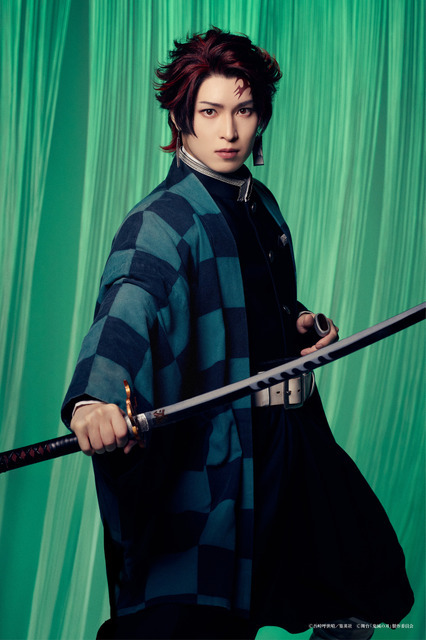 「舞台『鬼滅の刃』其ノ陸 柱稽古」竈門炭治郎役 ： 阪本奨悟