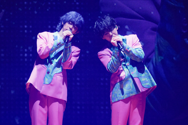 超人的シェアハウスストーリー『カリスマ』ライブツアー「カリスマガンボツアー」レポート／Photo by江藤はんな