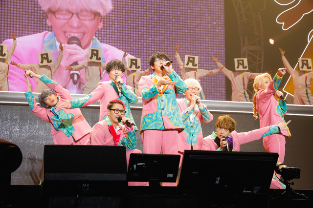 超人的シェアハウスストーリー『カリスマ』ライブツアー「カリスマガンボツアー」レポート／Photo by江藤はんな