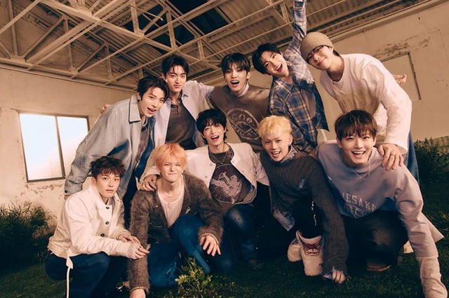 TREASURE（アーティスト写真）