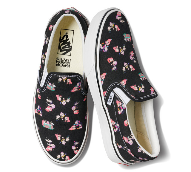 KPop Demon Hunters スリッポン