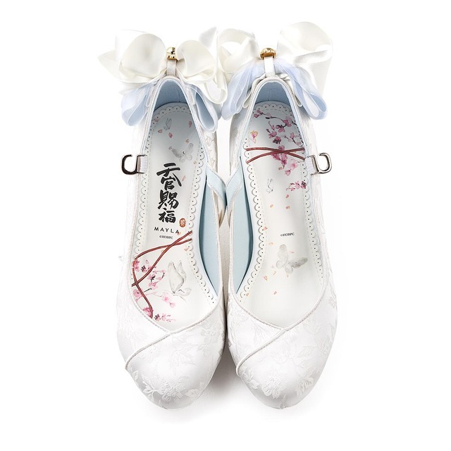 「天官賜福 貮 アイコニック シューズ オブジェ パンプス」謝憐モデル