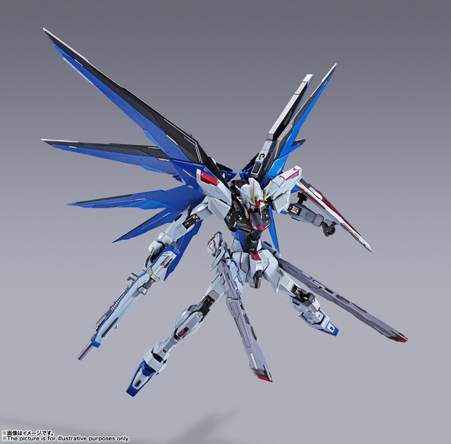 「METAL BUILD フリーダムガンダム CONCEPT 2」35,200円（税込）