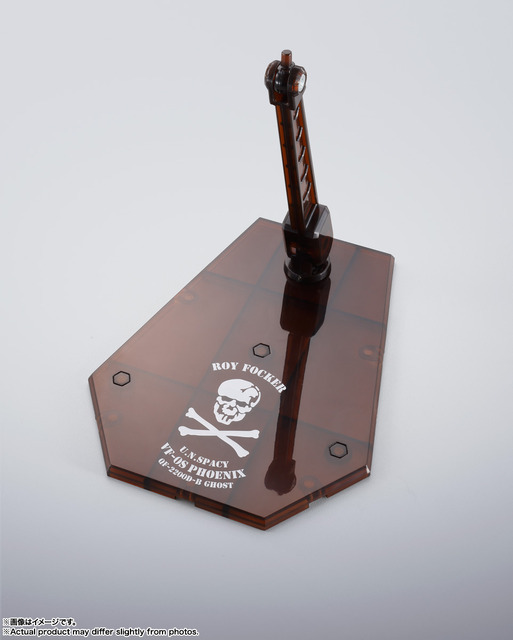 HI-METAL R　VF-0Sフェニックス(ロイ・フォッカー機) ＋ QF-2200D-B ゴースト