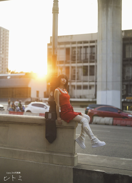 Liyuu 2nd写真集 ヒトミ 掲載カット