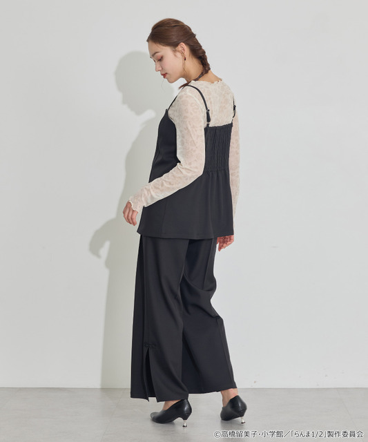 TVアニメ『らんま1/2』× earth music＆ecology Japan Label「チャイナビスチェ」ブラック　着用イメージ（C）高橋留美子・小学館/「らんま1/2」製作委員会