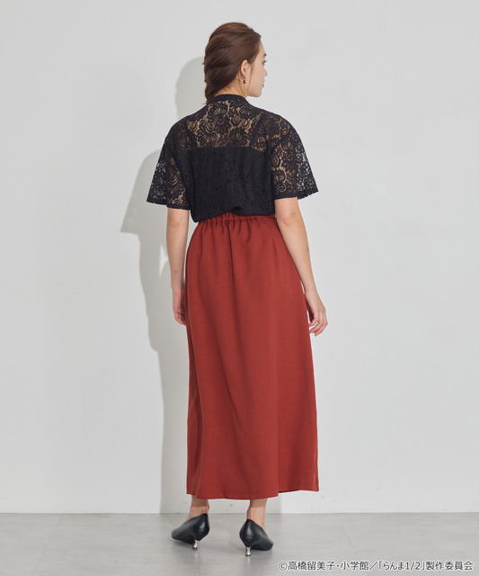 TVアニメ『らんま1/2』× earth music＆ecology Japan Label「チャイナスカート」ボルドー　着用イメージ（C）高橋留美子・小学館/「らんま1/2」製作委員会