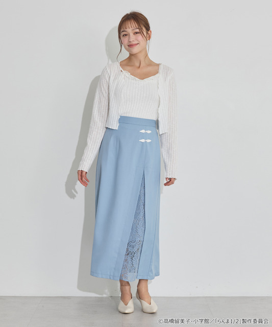 TVアニメ『らんま1/2』× earth music＆ecology Japan Label「チャイナスカート」ライトブルー　着用イメージ（C）高橋留美子・小学館/「らんま1/2」製作委員会