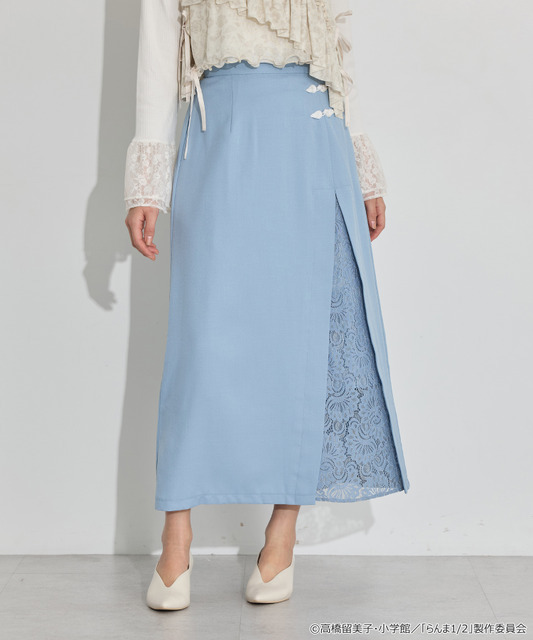 TVアニメ『らんま1/2』× earth music＆ecology Japan Label「チャイナスカート」ライトブルー　着用イメージ（C）高橋留美子・小学館/「らんま1/2」製作委員会