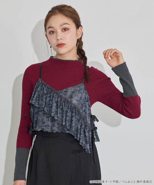 TVアニメ『らんま1/2』× earth music＆ecology Japan Label「シアービスチェ」ブラック　着用イメージ（C）高橋留美子・小学館/「らんま1/2」製作委員会