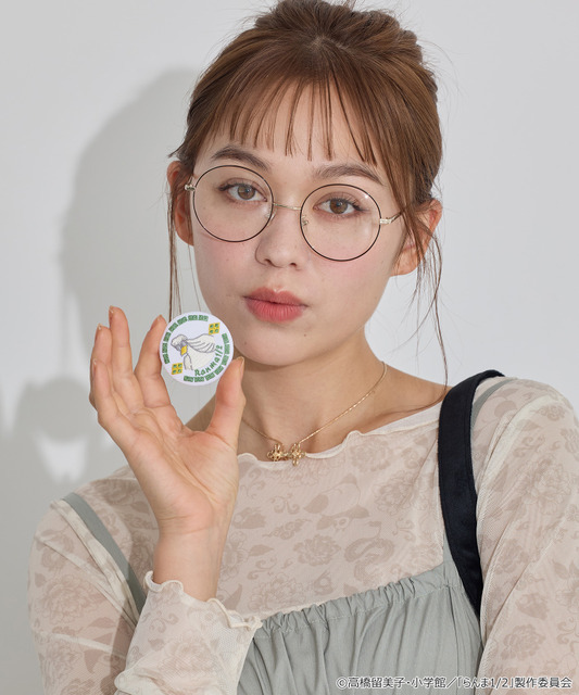 「刺繍缶バッチ」