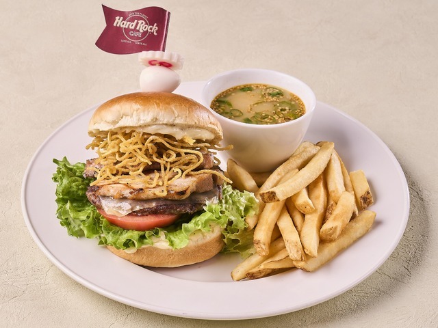 ナルトのラーメンバーガー