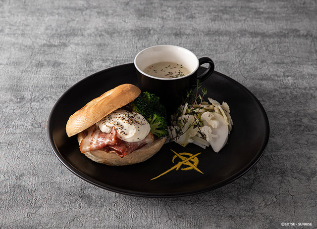 「機動戦士ガンダム 閃光のハサウェイ キルケーの魔女 カフェ」ハサウェイの冷蔵庫サンドウィッチ