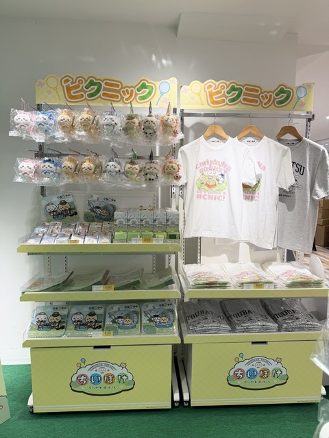 『ちいぽけ』初公式グッズ発売ポップアップイベント初日の様子