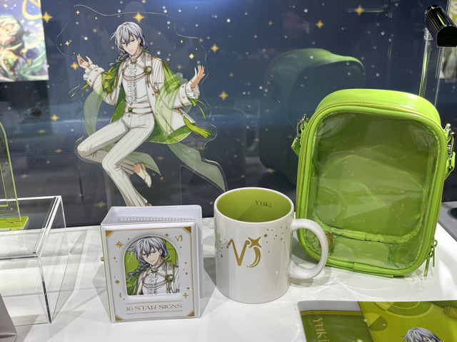 「『16 STAR SIGNS』2025 Birthday Store」