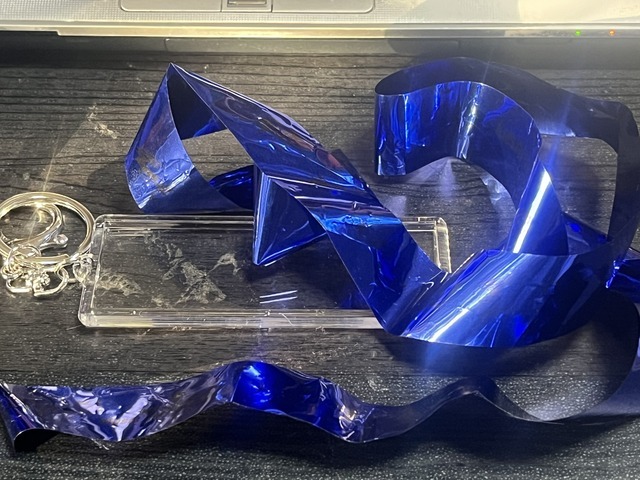 銀テープを奇麗にする方法もあるらしいけど、まだ筆者には早い…！