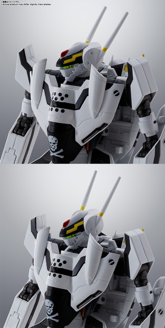 HI-METAL R　VF-0Sフェニックス(ロイ・フォッカー機) ＋ QF-2200D-B ゴースト