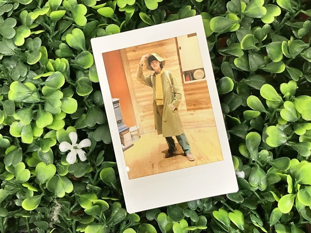 キャラクターとのチェキ撮影