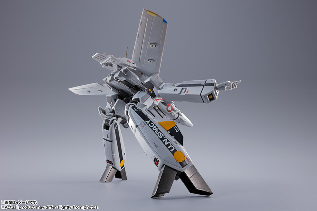 「VF-1S バルキリー ロイ・フォッカースペシャル リバイバルVer.」26,400円（税込）