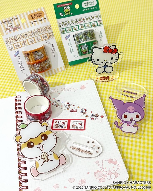 クリアロールテープ2P、アクリルメモスタンド／各390円（税込429円）