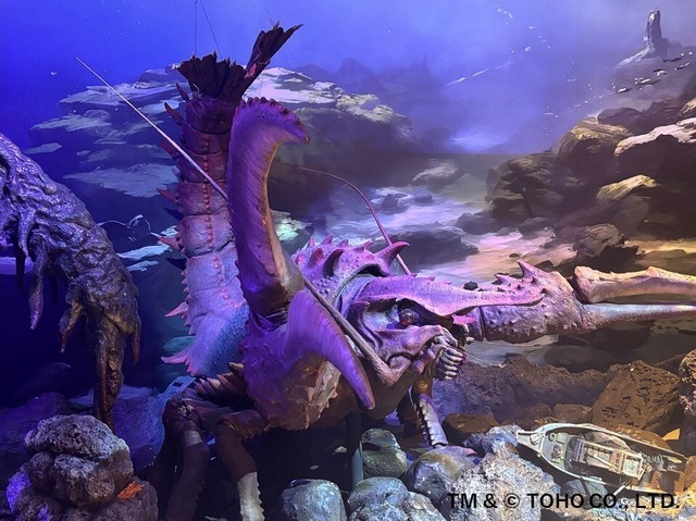 【ホテルグレイスリー新宿】2026年第一弾ジオラマ「エビラ」