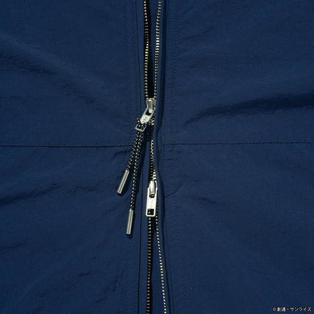 STRICT-G『機動戦士ガンダム 逆襲のシャア』ワッシャーナイロンパーカー