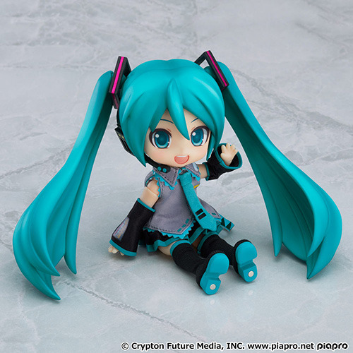 衣服も細かく再現！「初音ミク」がねんどろいどどーる化