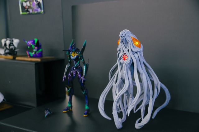 「EVA EXTRA 30」展示エリア＆出展ブース