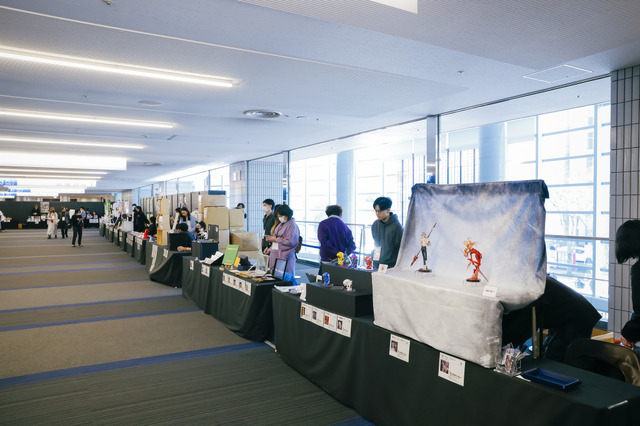 「EVA EXTRA 30」展示エリア＆出展ブース