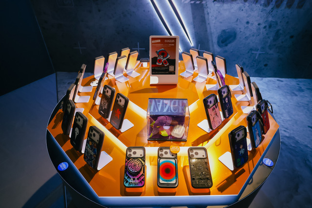 「EVA EXTRA 30」展示エリア＆出展ブース