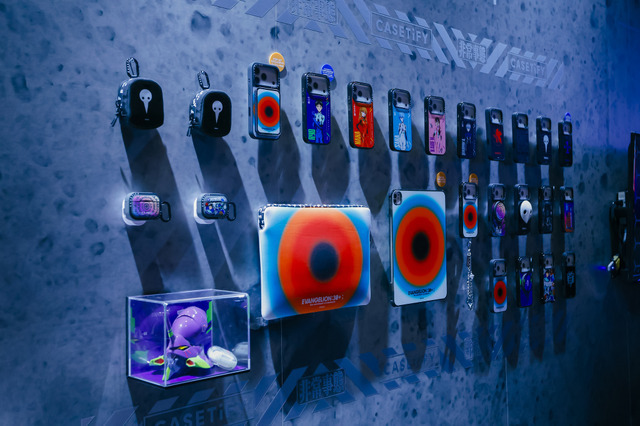 「EVA EXTRA 30」展示エリア＆出展ブース