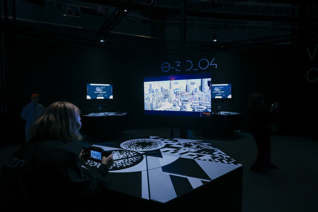 「EVA EXTRA 30」展示エリア＆出展ブース