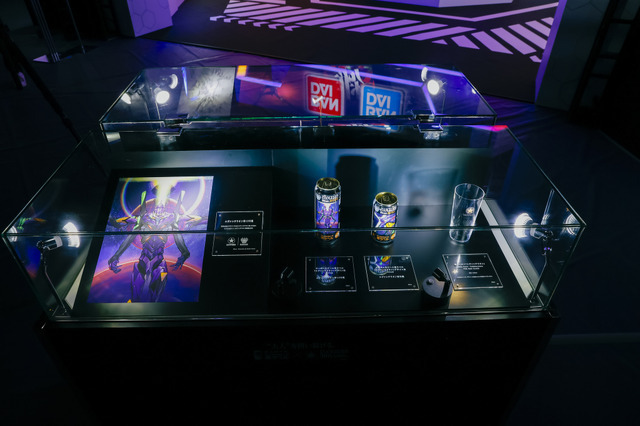 「EVA EXTRA 30」展示エリア＆出展ブース