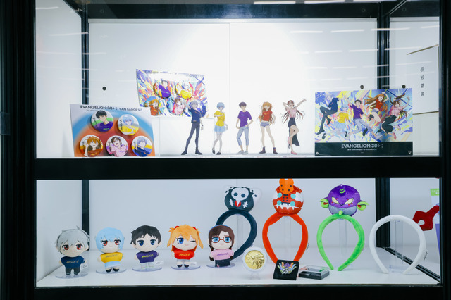 「EVA EXTRA 30」展示エリア＆出展ブース