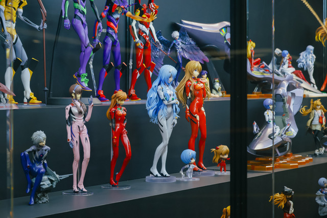 「EVA EXTRA 30」展示エリア＆出展ブース