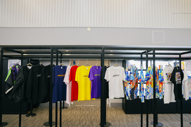 「EVA EXTRA 30」展示エリア＆出展ブース