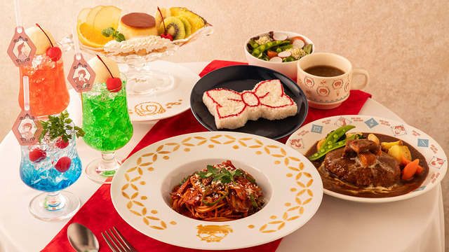「名探偵コナンカフェ」豊富なメニュー（一部）