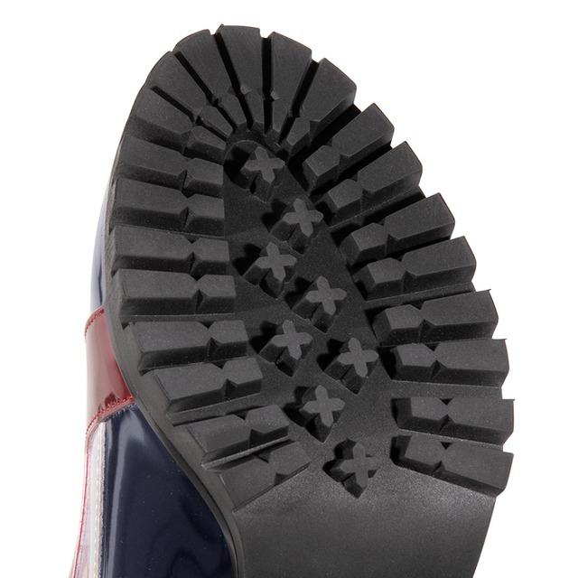 「エヴァンゲリオン アイコニック ヒールスニーカー」渚カヲル[BK]