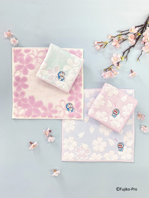 『ドラえもん』さくら柄タオルハンカチ