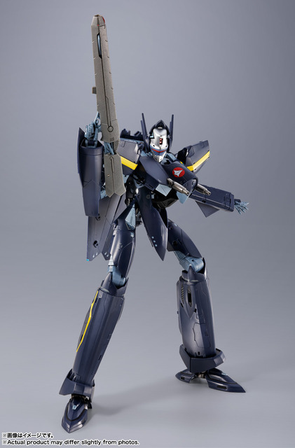 「DX超合金 VF-17S ナイトメアステルスバルキリー（ガムリン木崎機）」