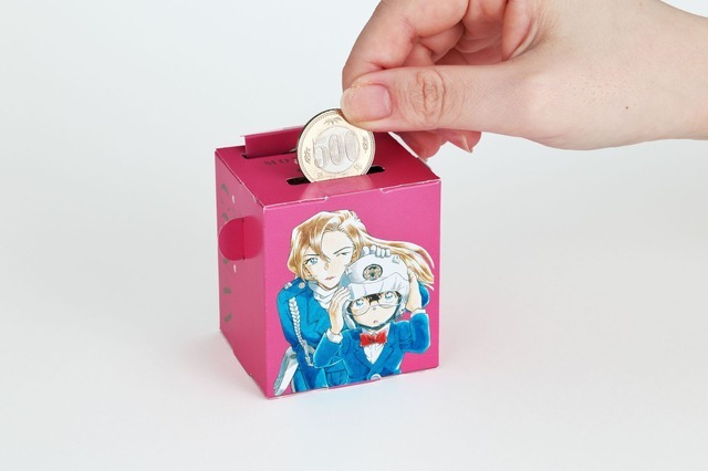 推しが飛び出す！１万円貯金箱