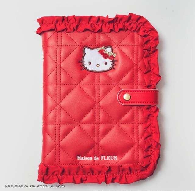 「Maison de FLEUR×HELLO KITTY いちごマルチケースBOOK RED」