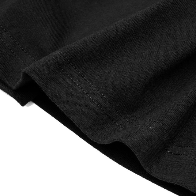 TVアニメ『リコリス・リコイル』「アートTシャツ 錦木千束」部分アップ