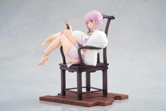 「グリッドマン ユニバース 新条アカネ チャイナドレスVer. 1/7スケール 完成品フィギュア」