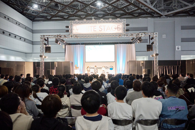 AJステージ（RGBW）