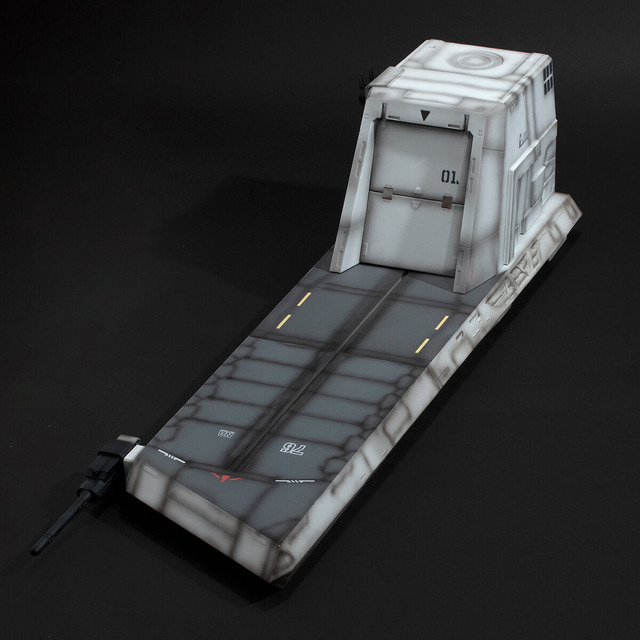 「Realistic Model Series 機動戦士ガンダムUC 1/144 HG用 ネェル・アーガマ カタパルトデッキ(UC ver.)」