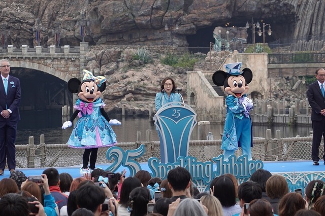 ミッキー＆ミニーもセレモニーに登場！東京ディズニーシー25周年イベント盛大に開幕！